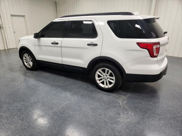 2016 ford explorer base