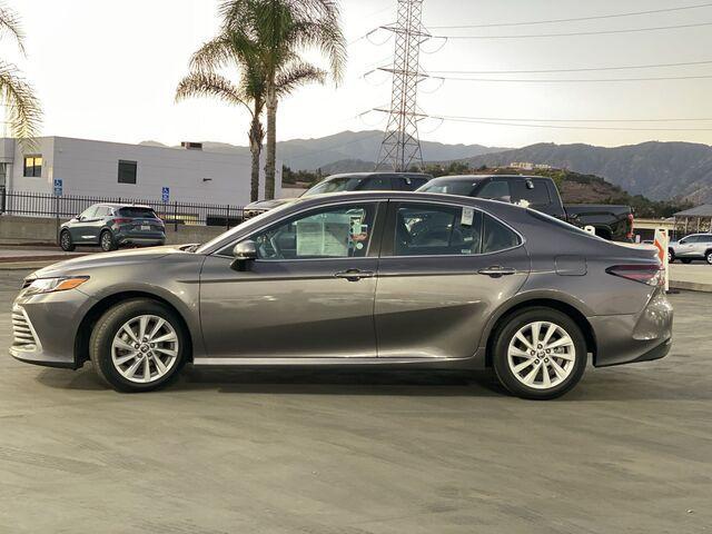 2023 toyota camry le