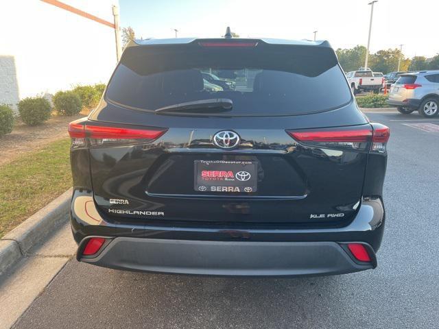 2021 toyota highlander xle