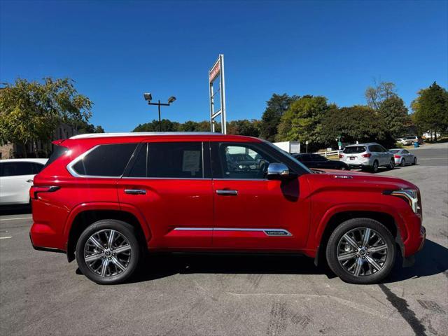 2023 toyota sequoia base