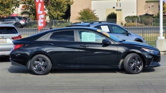 2022 hyundai elantra hybrid blue