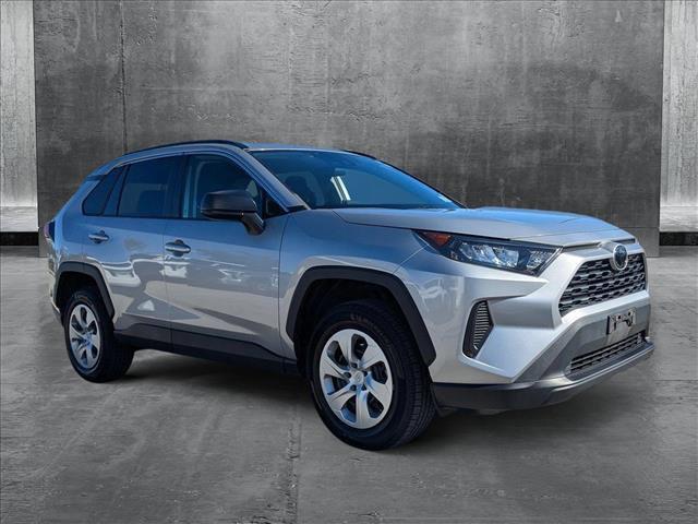 2021 toyota rav4 le