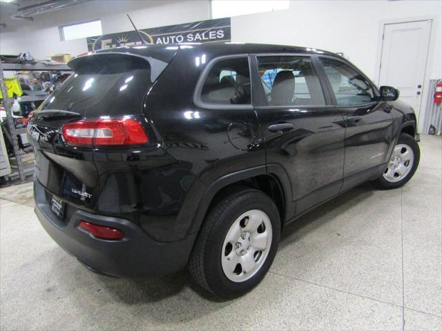 2017 jeep cherokee sport