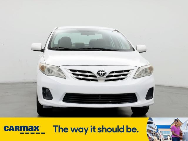 2013 toyota corolla le