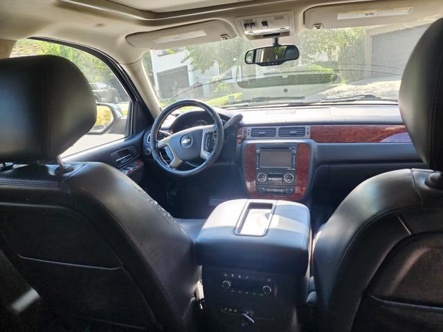 2013 chevrolet suburban 1500 ltz