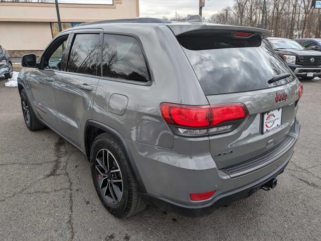 2020 jeep grand cherokee trailhawk