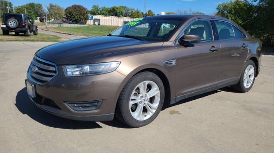 2015 Ford Taurus