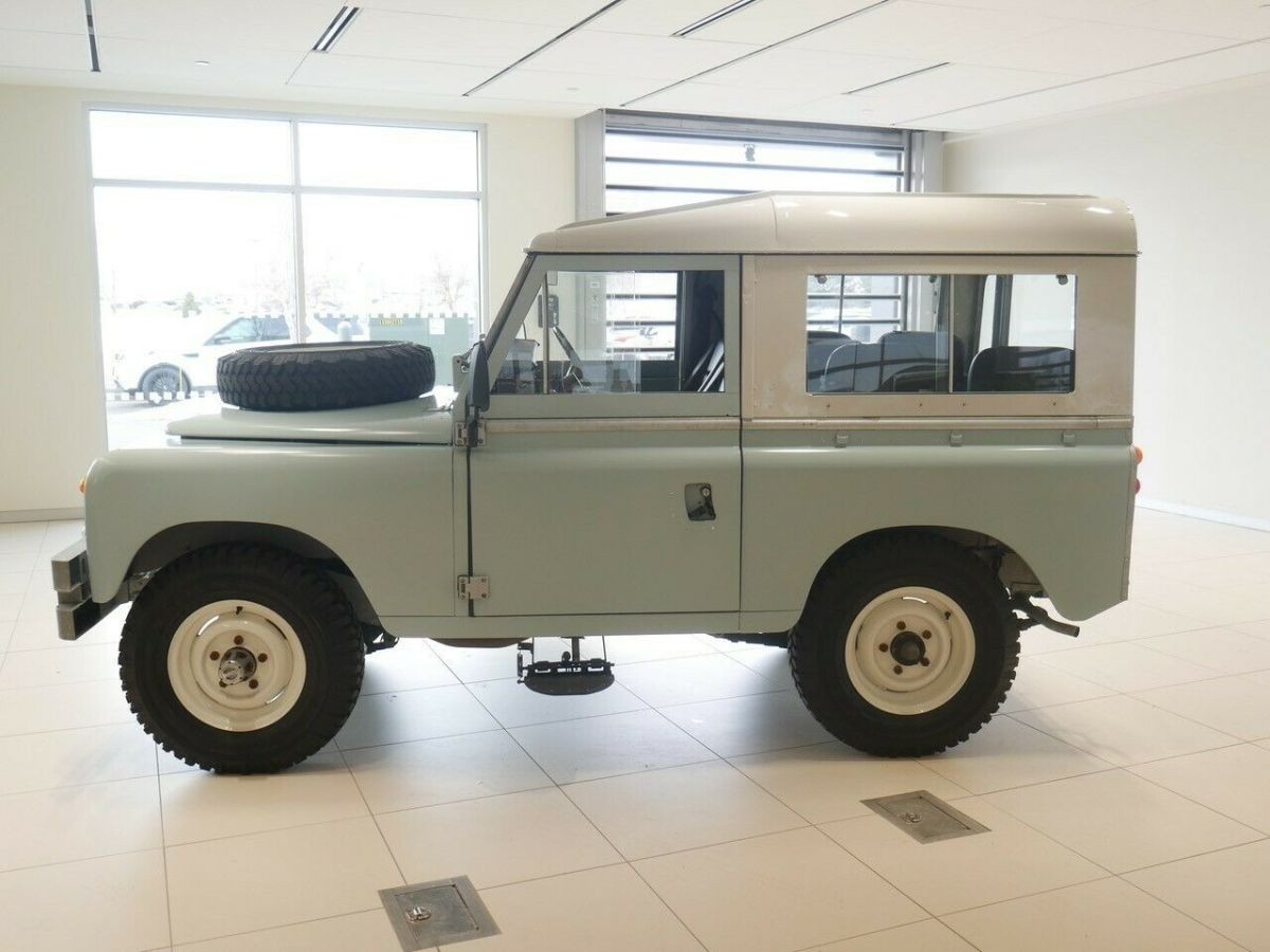 1974 land rover defender series lll