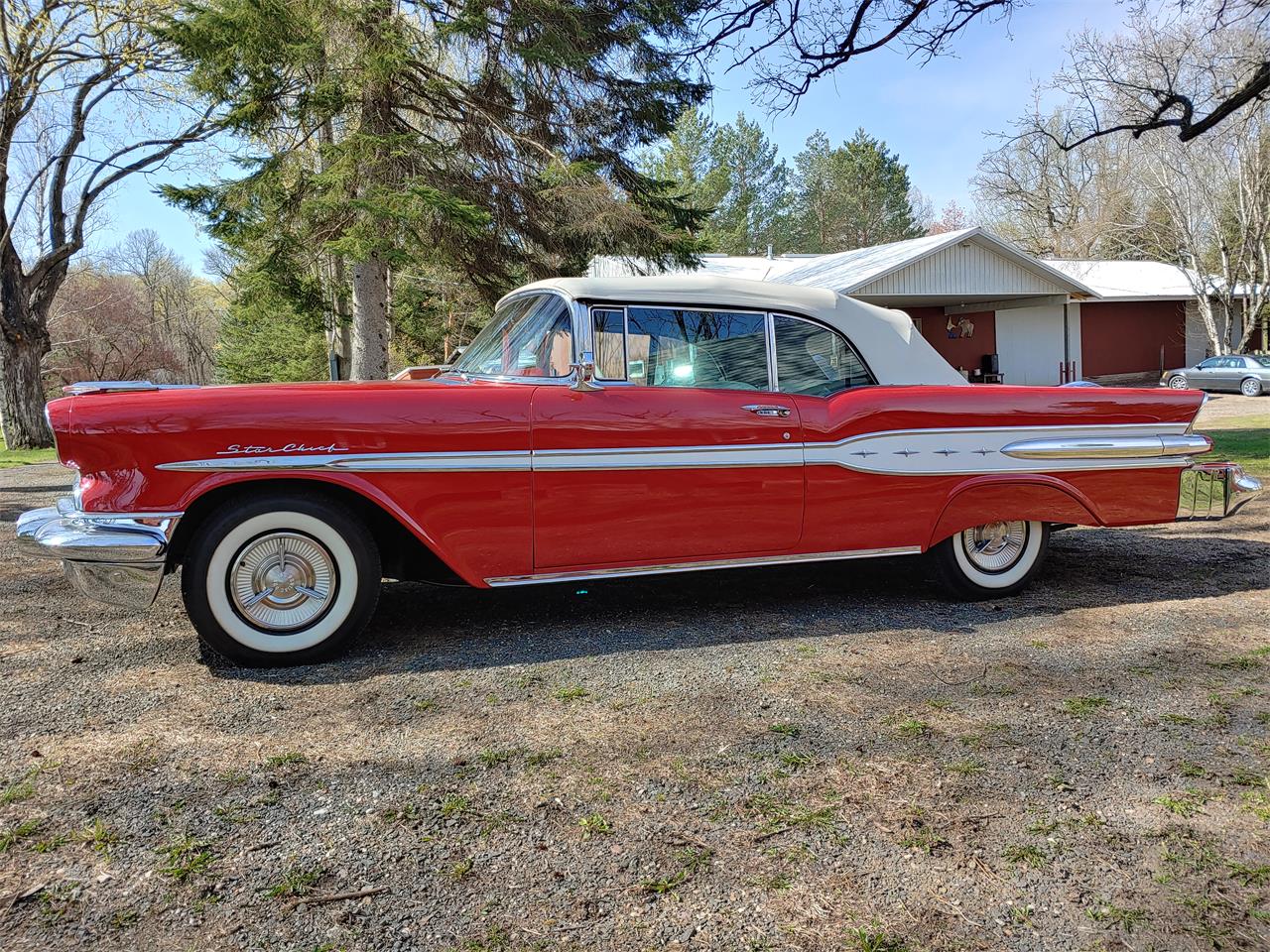 1957 pontiac star chief
