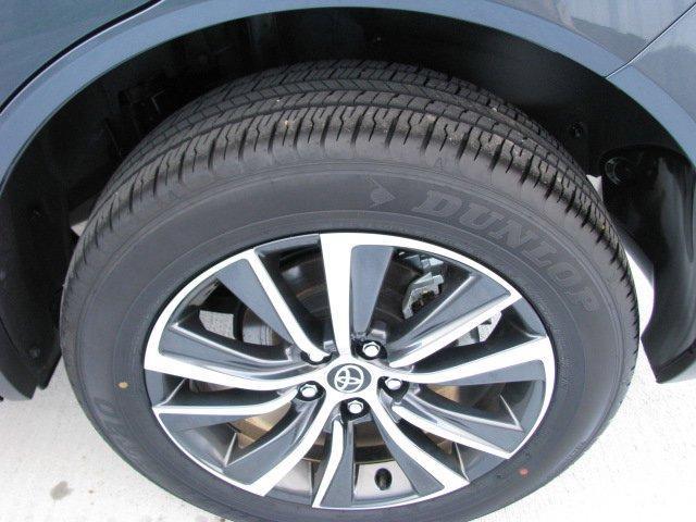 2023 toyota venza xle