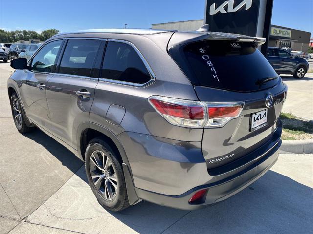 2016 toyota highlander xle