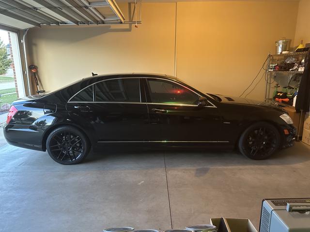2012 mercedes-benz s-class s 550 4matic