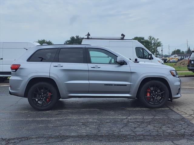 2020 jeep grand cherokee srt