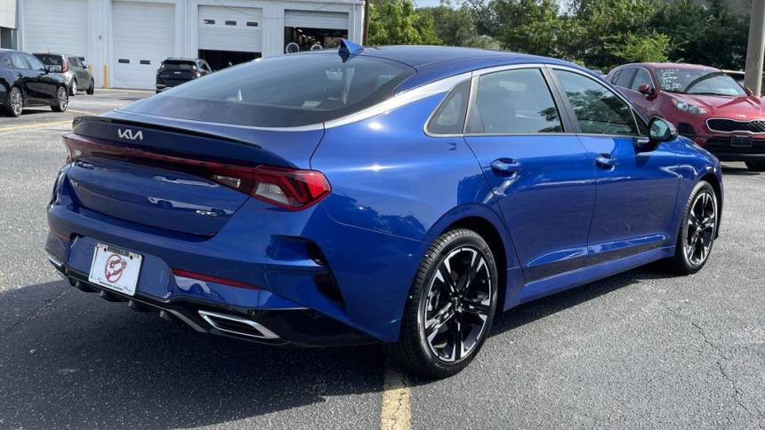 2022 kia k5 gt-line