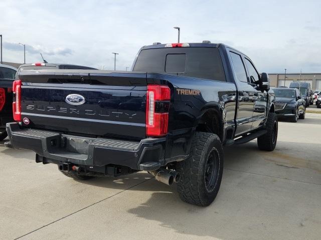 2023 ford f-250 lariat