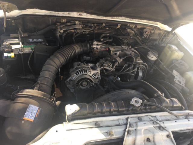 1990 montero sport ls salvage or parts