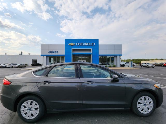 2019 ford fusion s