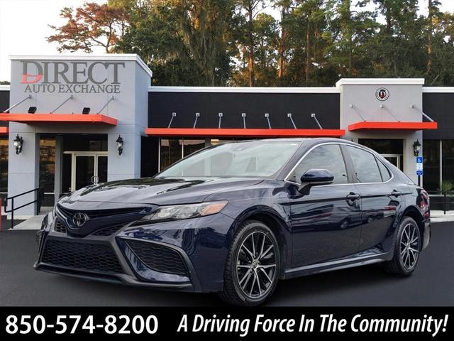 2021 toyota camry se
