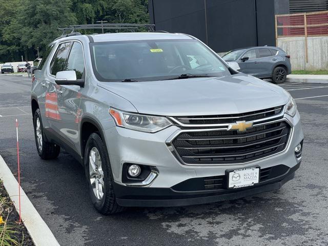 2021 chevrolet traverse lt cloth