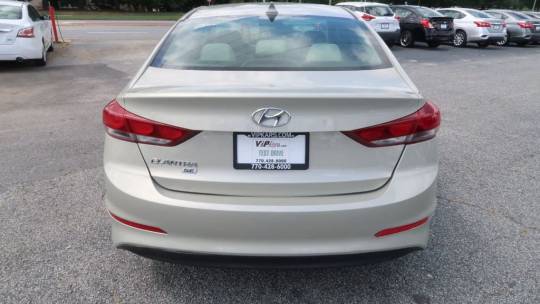2017 Hyundai Elantra se