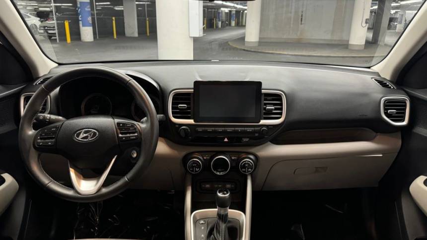 2022 hyundai venue sel