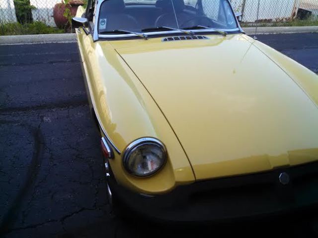 1980 mg convertible 2-door