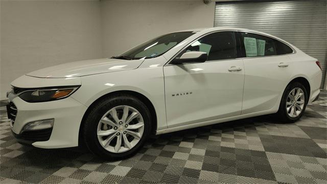 2022 chevrolet malibu fwd lt