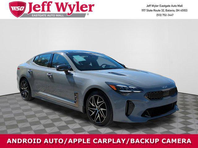 2022 kia stinger gt-line
