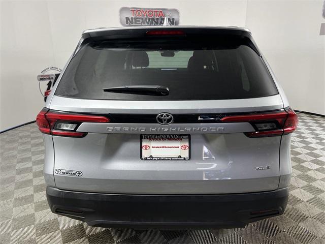 2024 toyota grand highlander xle