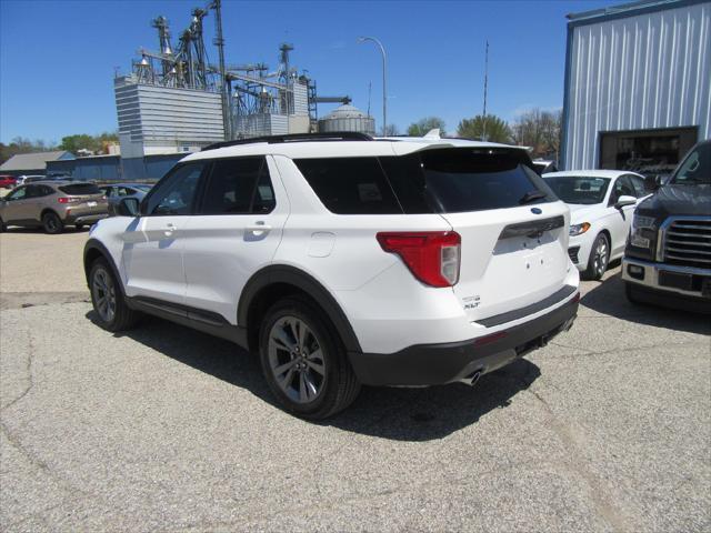 2022 ford explorer xlt