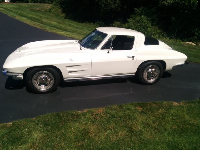 1964 corvette coupe in absolutely beautiful condition!!