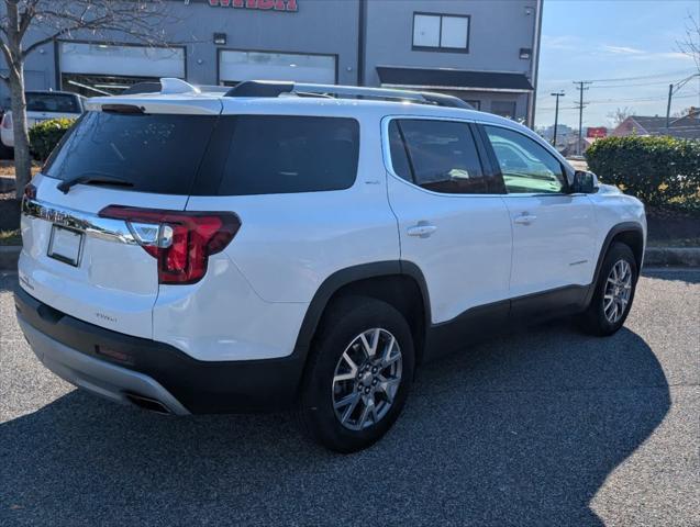 2022 gmc acadia awd slt