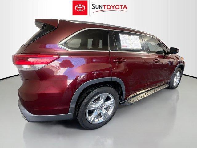 2018 toyota highlander limited