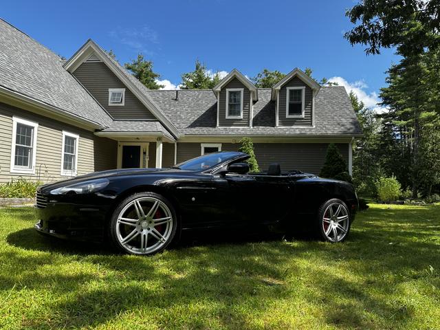 2009 aston martin db9 volante