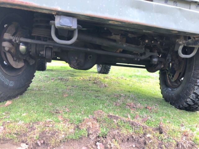 1991 land rover defender 110 tithonis