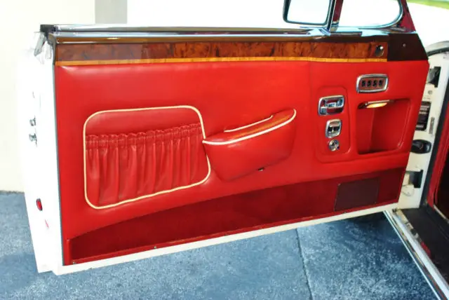 1981 rolls royce corniche convertible only 26,743 miles! clean carfax report wow