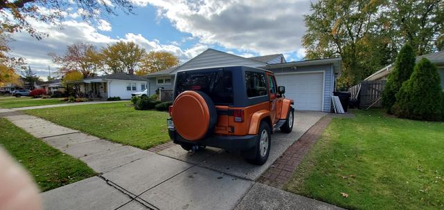 2011 jeep wrangler sahara