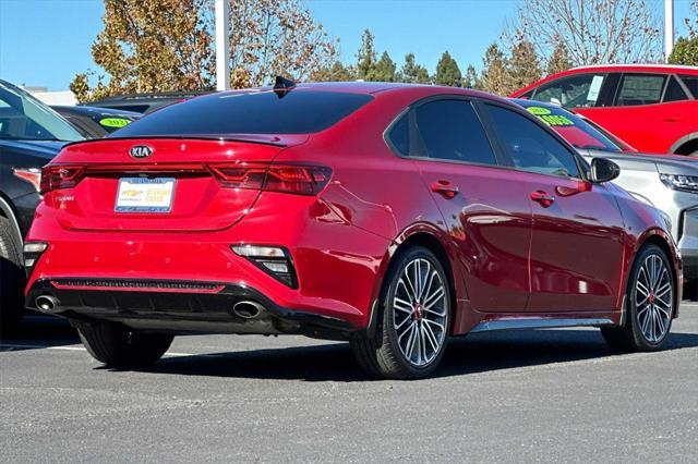 2021 kia forte gt