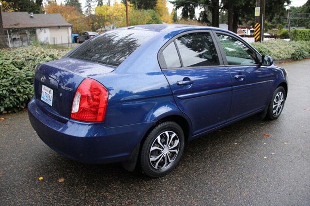 2010 hyundai accent gls