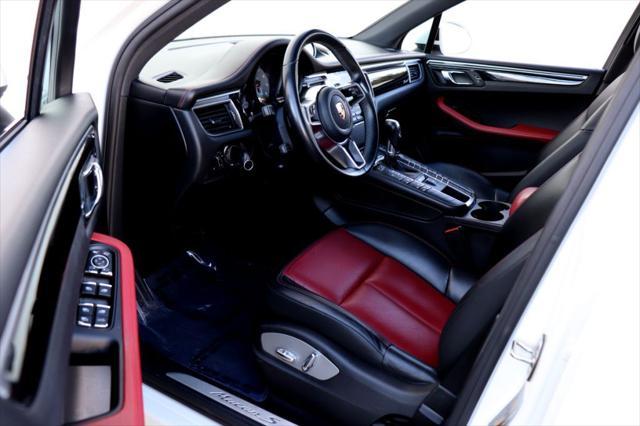 2018 porsche macan base