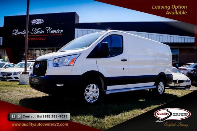 2021 ford transit-250 base