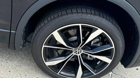 2024 Volkswagen Tiguan 2.0t sel r-line black
