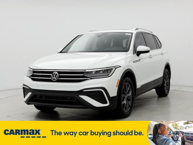 2022 volkswagen tiguan se