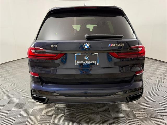2021 bmw x7 m50i