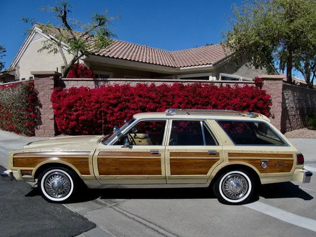 1981 chrysler lebaron town and country woody wagon no reserve