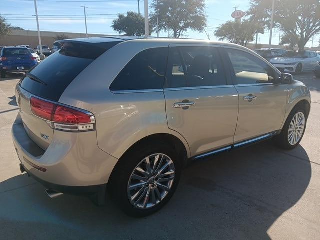 2011 lincoln mkx base
