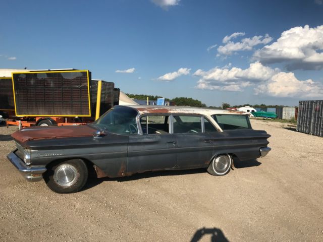 1960 pontiac catalina "safari" station wagon high comp. 389 engine