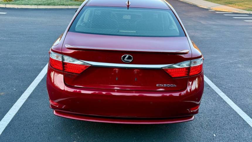 2015 lexus es 300h base