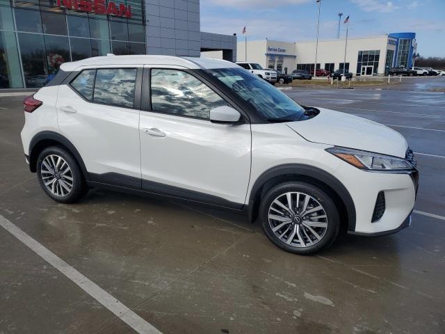 2024 nissan kicks sv xtronic cvt