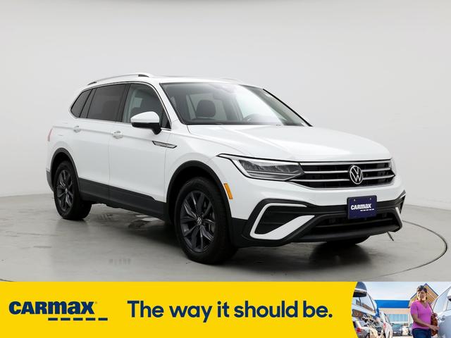 2022 volkswagen tiguan se